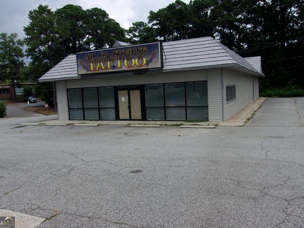 2569 & 2579 S Cobb Drive SE, Smyrna, GA 30080