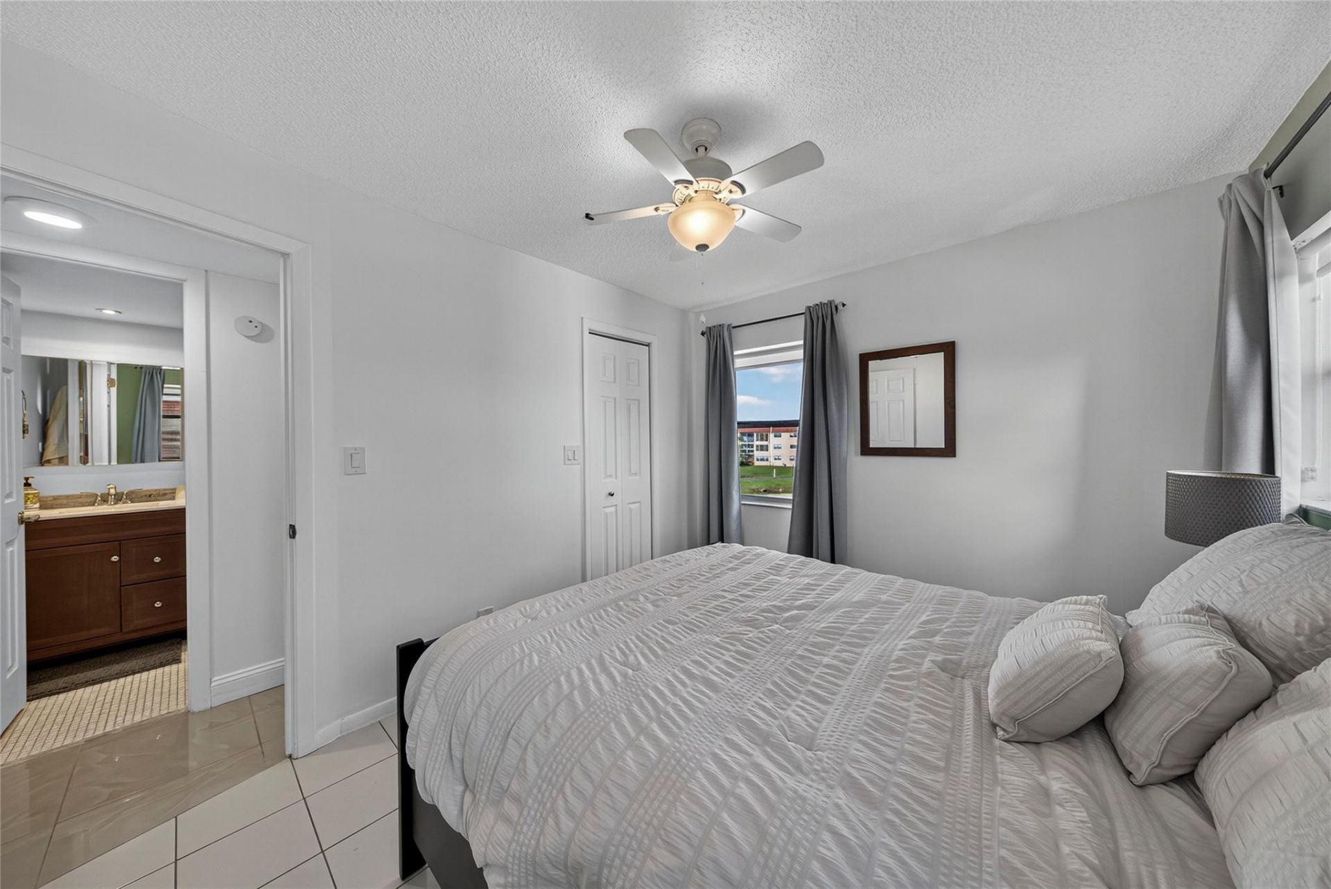 2781 N Pine Island Road, Unit 312, Sunrise, FL 33322 Photo