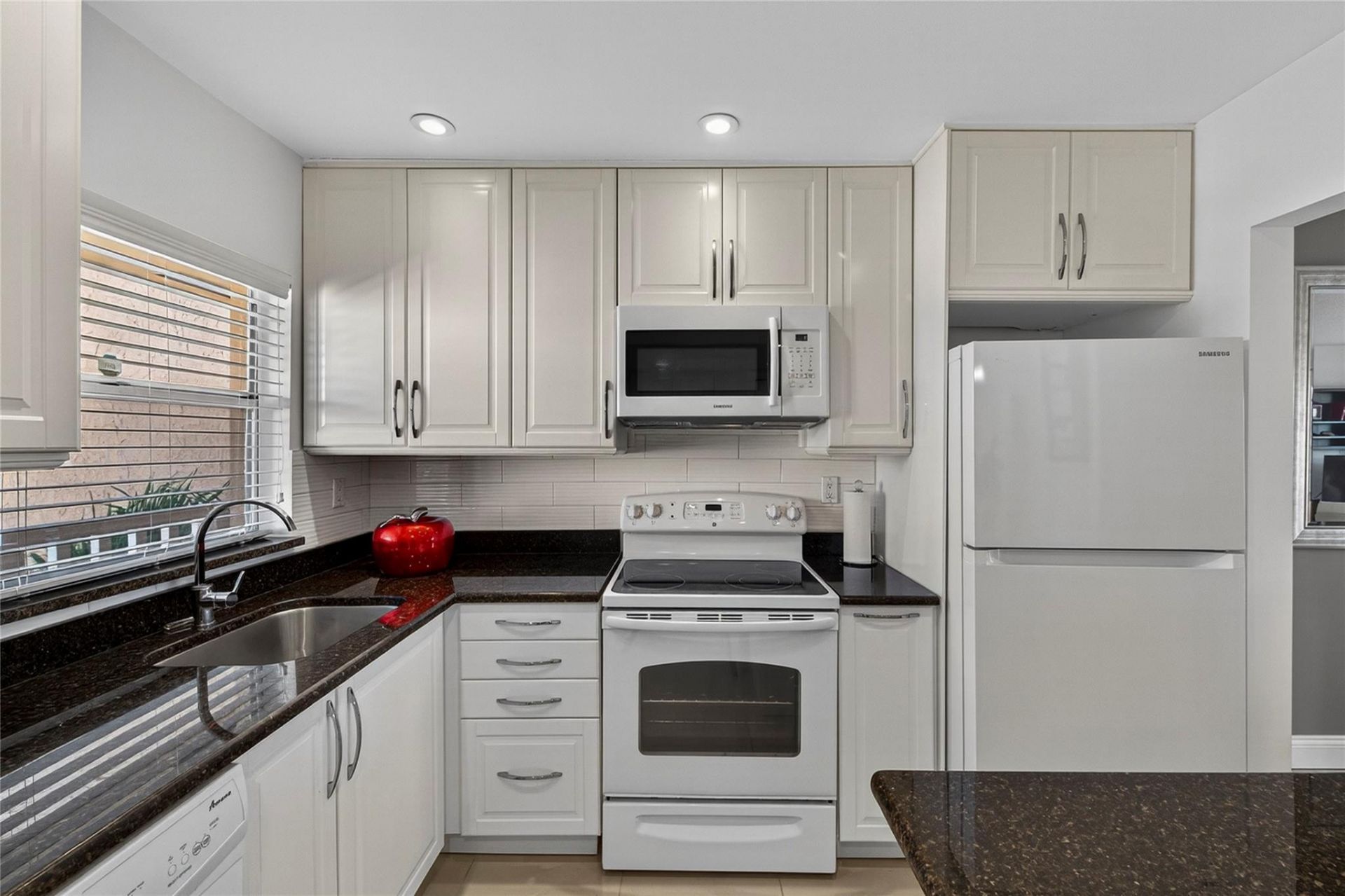 2781 N Pine Island Road, Unit 312, Sunrise, FL 33322 Photo