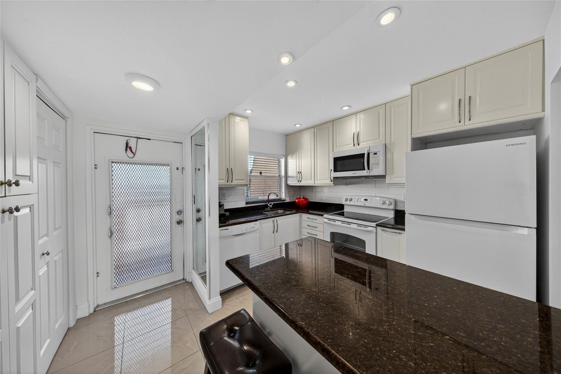 2781 N Pine Island Road, Unit 312, Sunrise, FL 33322 Photo