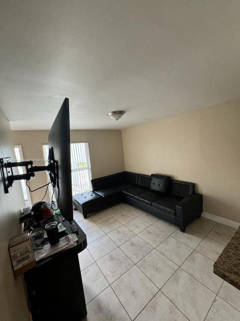483 NW 19th St, Unit 362, Miami, FL 33136 Photo