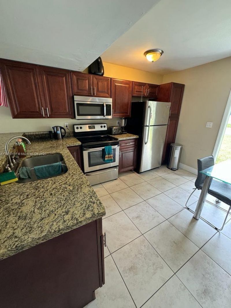 483 NW 19th St, Unit 362, Miami, FL 33136 Photo