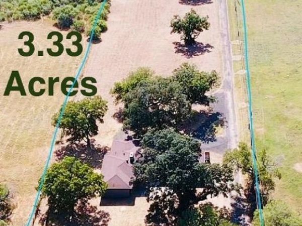 3010 Triple Tree, China Grove, TX 78263