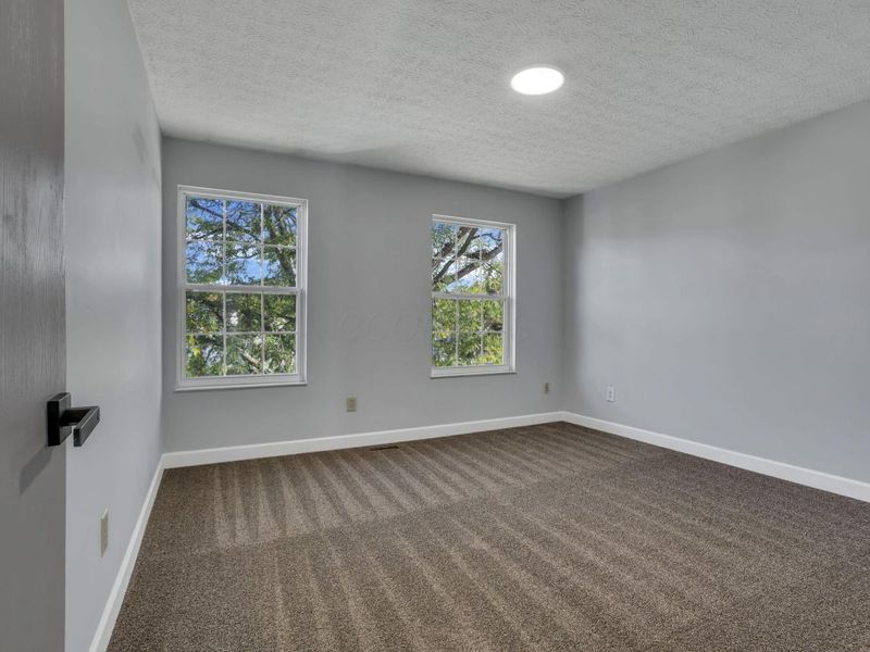 6037 Carmell Drive, Columbus, OH 43228 Photo 22