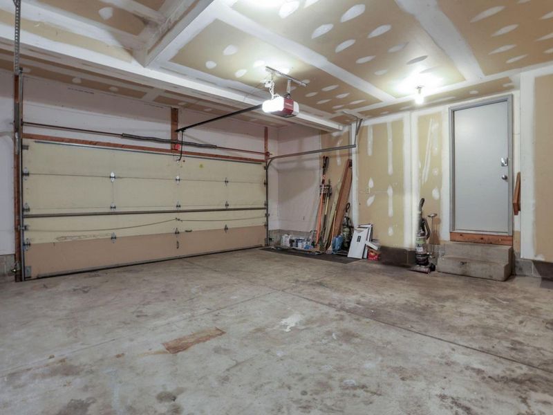 6037 Carmell Drive, Columbus, OH 43228 Photo 42