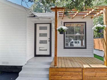 3910 Shelley Boulevard, Dallas, TX 75211