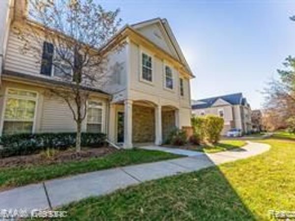 16211 Addington Drive, Commerce Twp, MI 48390