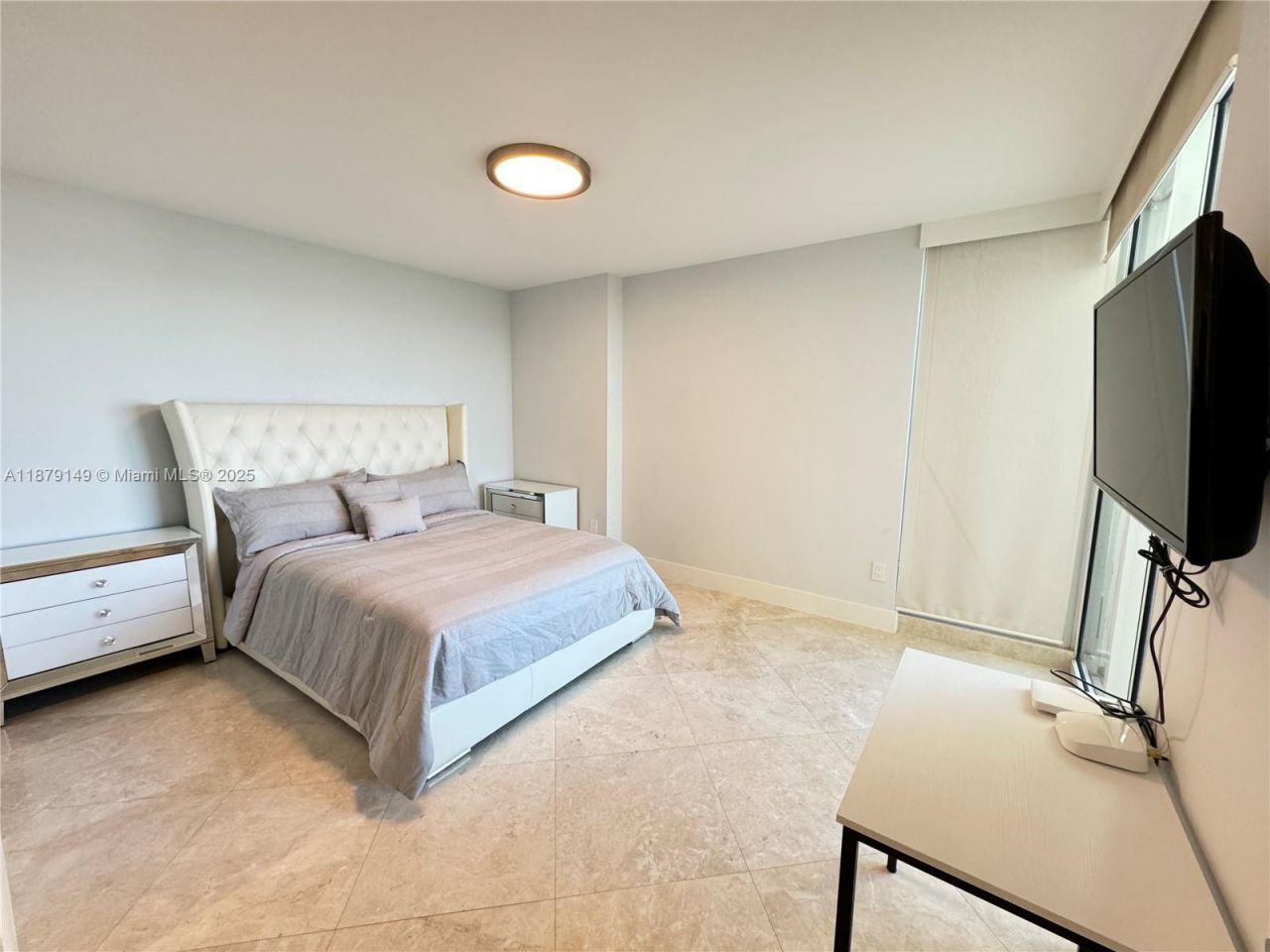 1800 S Ocean Dr, Unit 701, Hallandale Beach, FL 33009 Photo