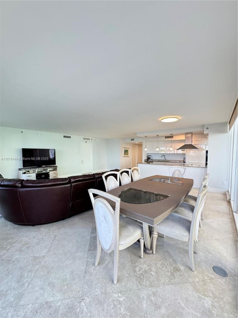 1800 S Ocean Dr, Unit 701, Hallandale Beach, FL 33009 Photo