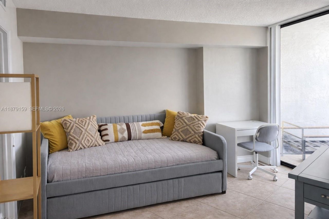 3300 NE 192nd St, Unit PH16, Aventura, FL 33180 Photo