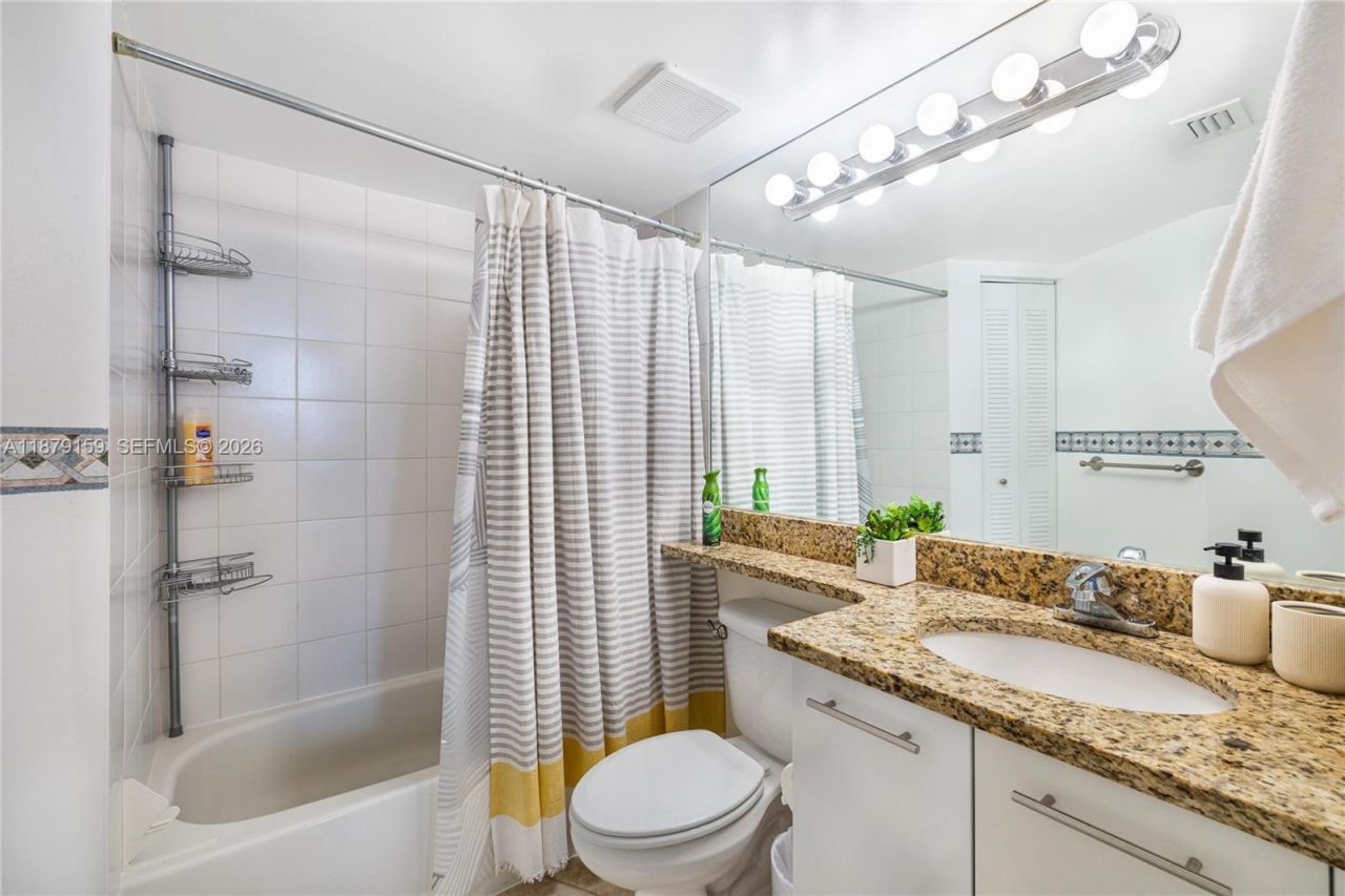 3300 NE 192nd St, Unit PH16, Aventura, FL 33180 Photo