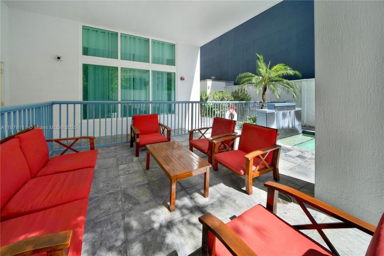 234 NE 3rd St, Unit 601, Miami, FL 33132 Photo