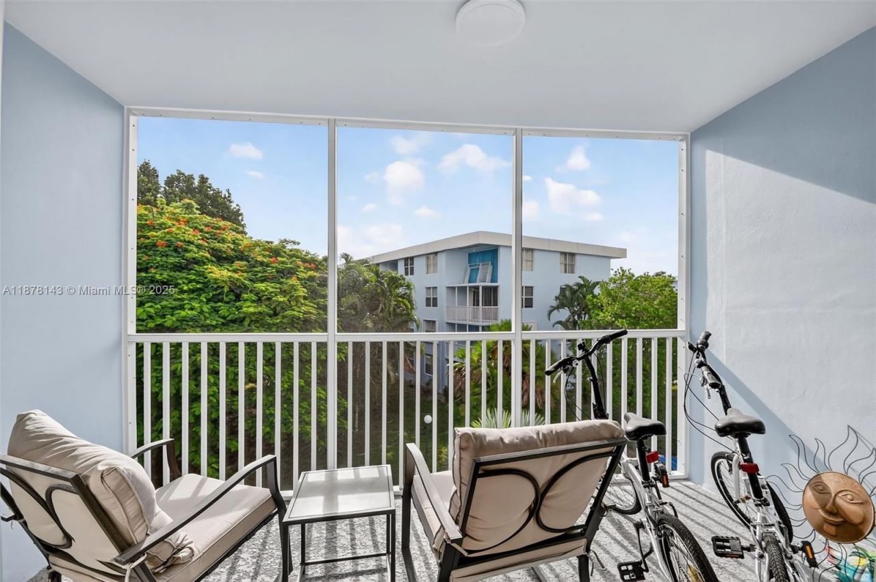 2000 S Federal Hwy, Unit 304, Boynton Beach, FL 33435 Photo