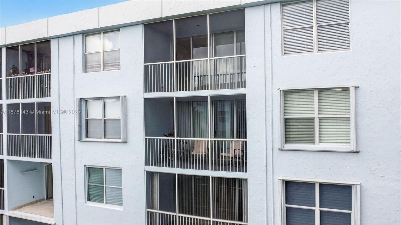 2000 S Federal Hwy, Unit 304, Boynton Beach, FL 33435 Photo