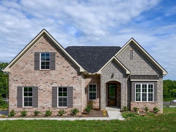 958 Hunters Lane, Springfield, TN 37172