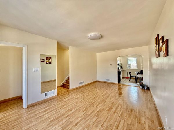 16042 26th Avenue, Flushing, NY 11358