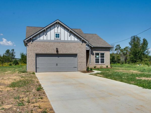 946 Hunters Lane, Springfield, TN 37172