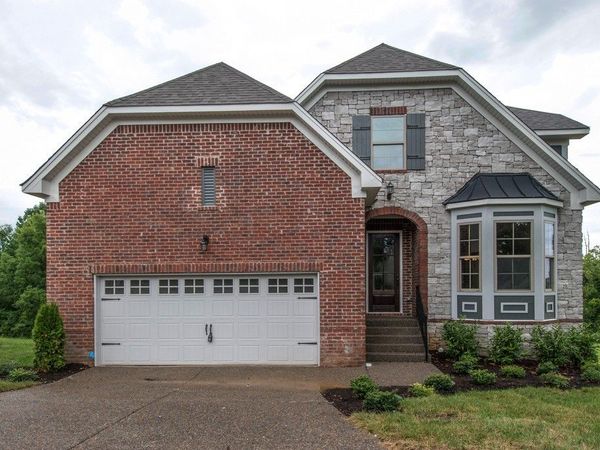 942 Hunters Lane, Springfield, TN 37172