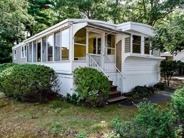 29-8 South Meadow Village, Carver, MA 02330