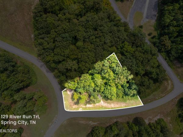 129 River Run Tr, Spring City, TN 37381