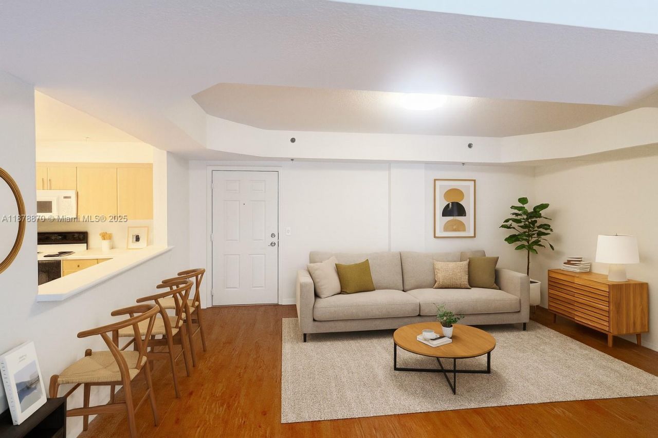 9340 Fontainebleau Blvd, Unit W206, Miami, FL 33172 Photo