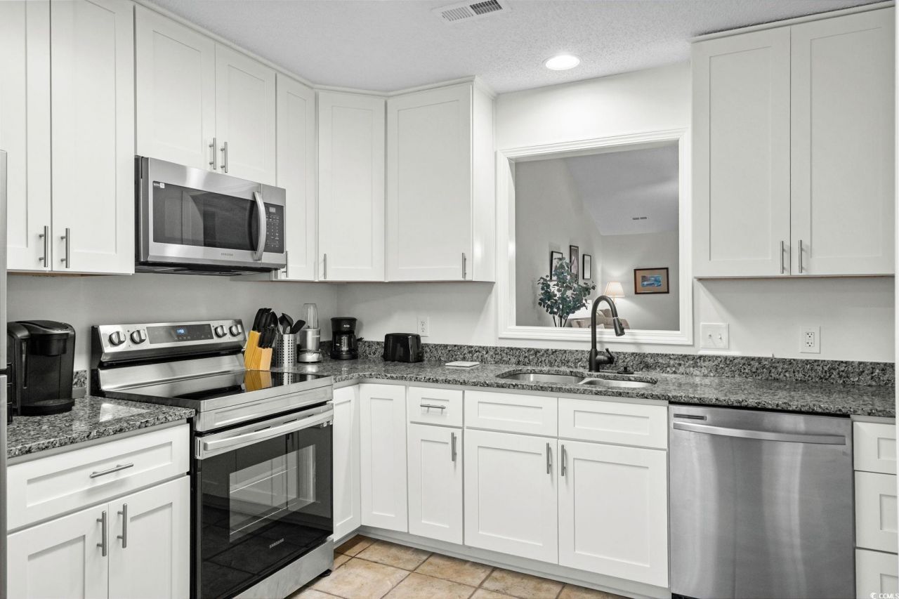 4508 Greenbriar Dr. Photo 14