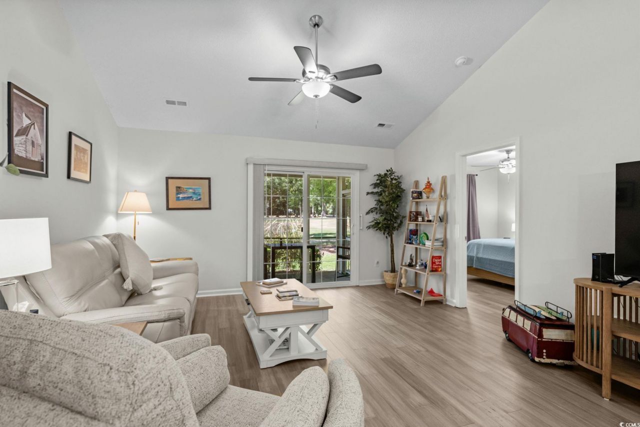 4508 Greenbriar Dr. Photo 9