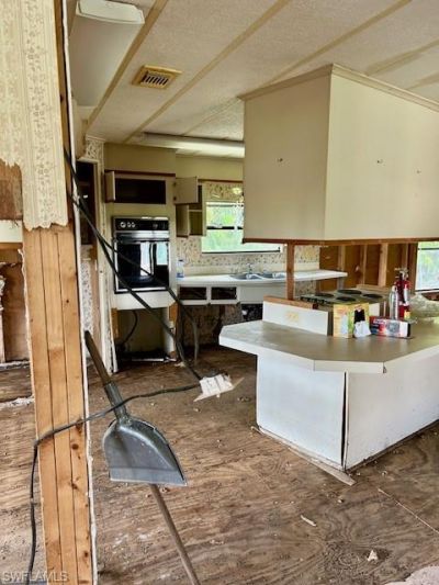 5558 Palm Beach Blvd, Unit 325, Fort Myers, FL 33905 Photo