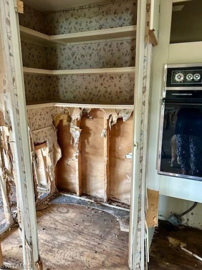 5558 Palm Beach Blvd, Unit 325, Fort Myers, FL 33905 Photo