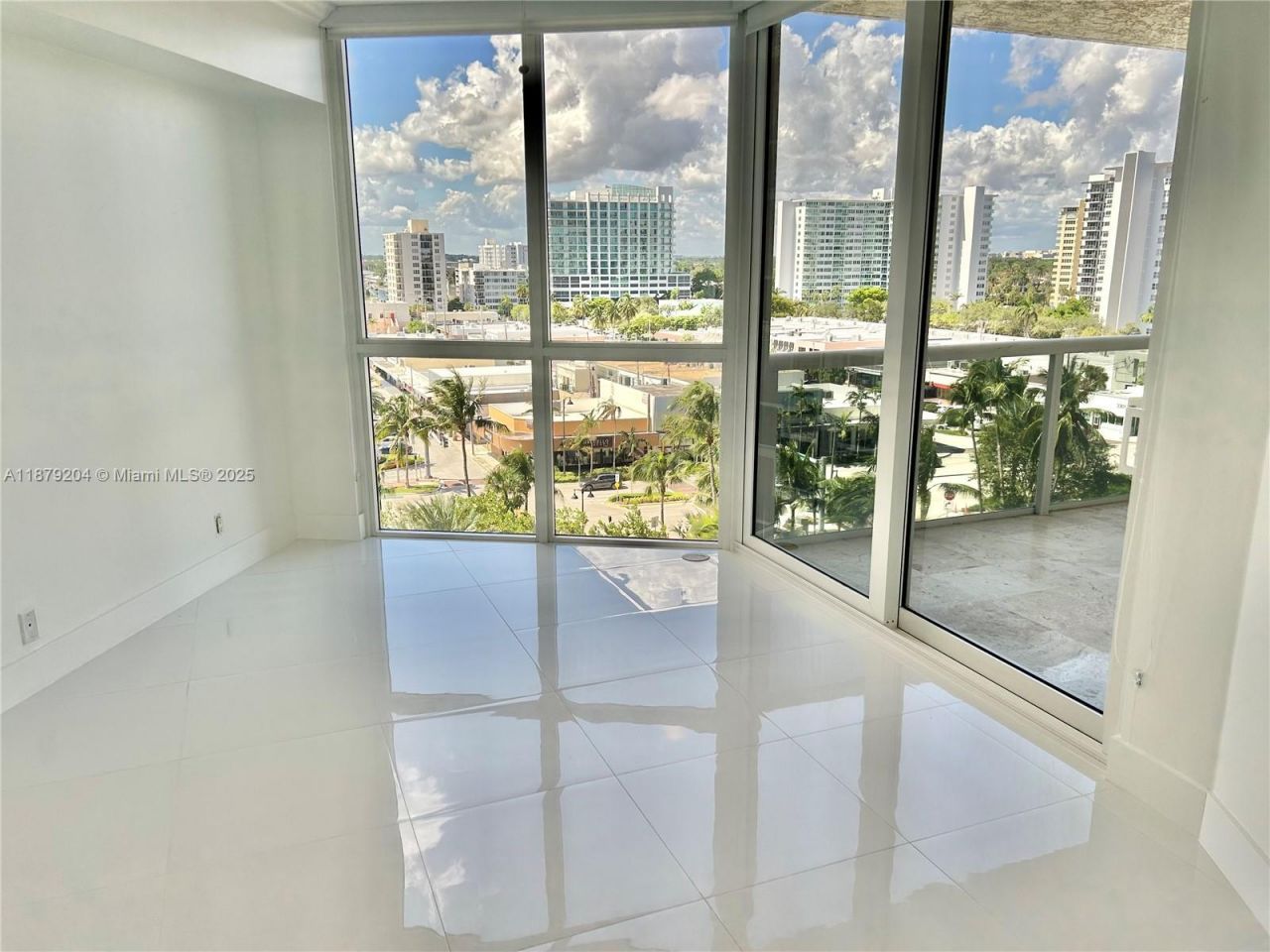 3100 N Ocean Blvd, Unit 803, Fort Lauderdale, FL 33308 Photo