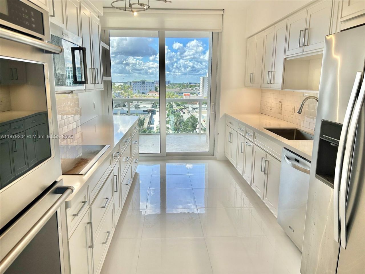3100 N Ocean Blvd, Unit 803, Fort Lauderdale, FL 33308 Photo