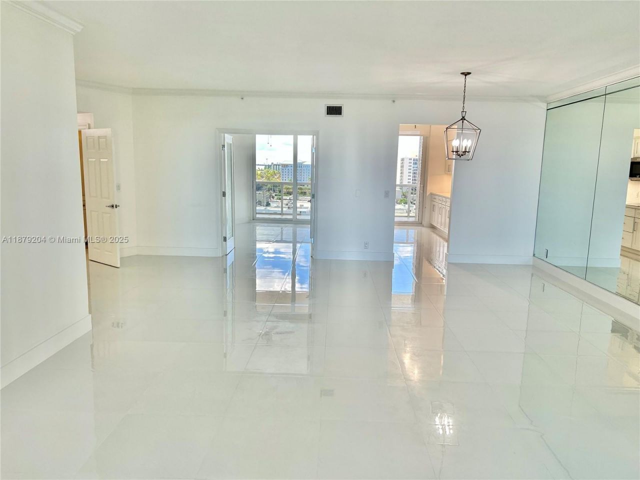 3100 N Ocean Blvd, Unit 803, Fort Lauderdale, FL 33308 Photo