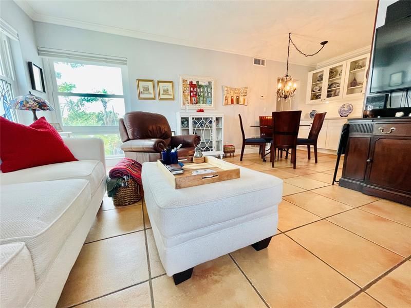 234 Hibiscus Avenue, Unit 271, Lauderdale by the Sea, FL 33308 Photo