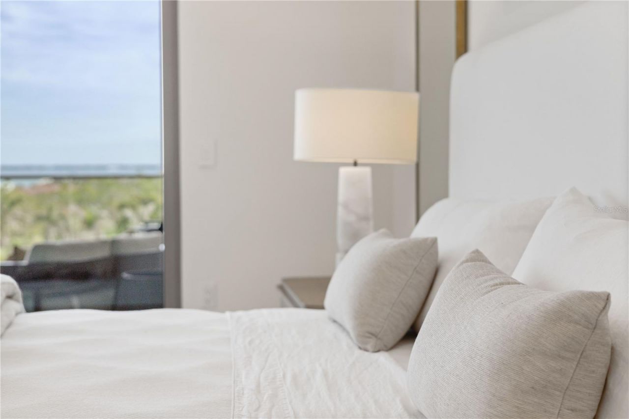 1581 Gulf Of Mexico Drive, Unit 507, Longboat Key, FL 34228 Photo