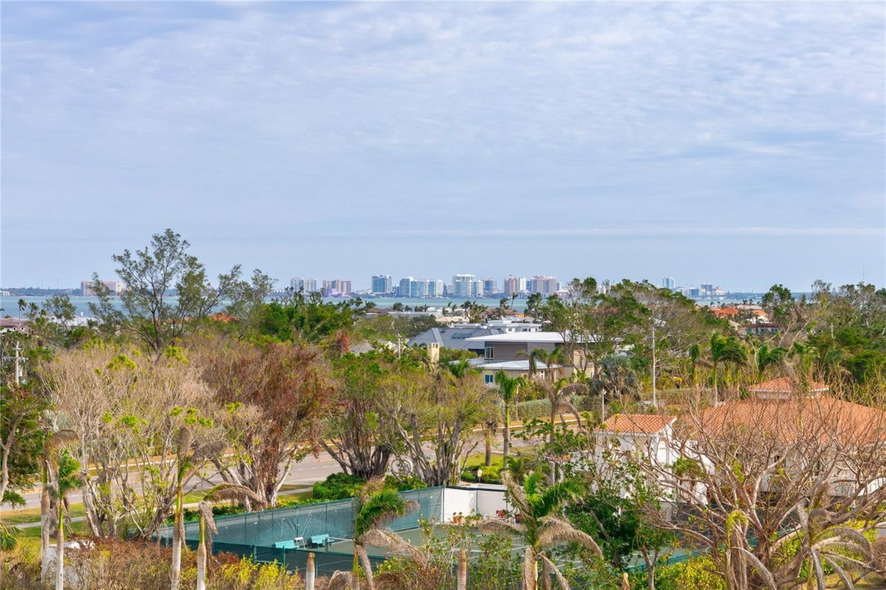 1581 Gulf Of Mexico Drive, Unit 507, Longboat Key, FL 34228 Photo