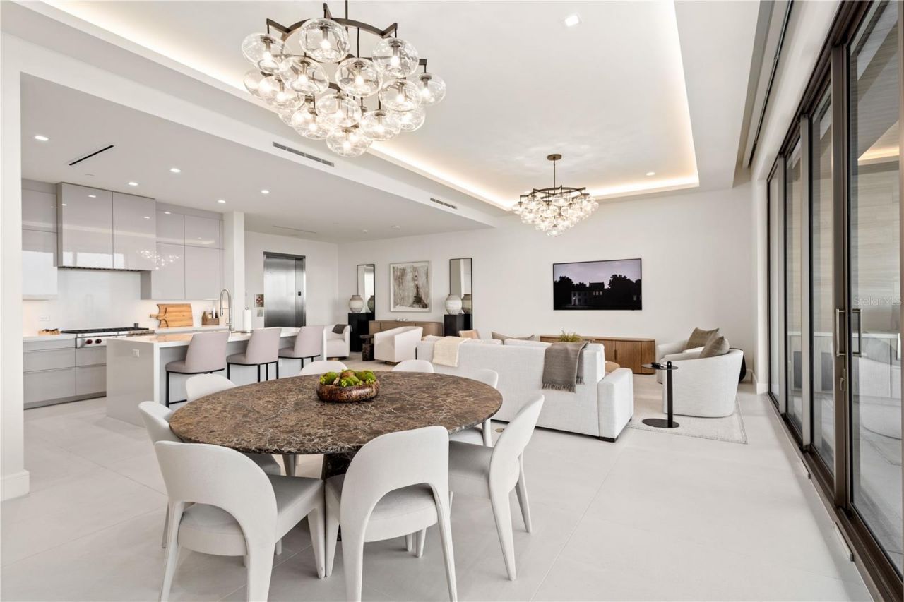 1581 Gulf Of Mexico Drive, Unit 507, Longboat Key, FL 34228 Photo