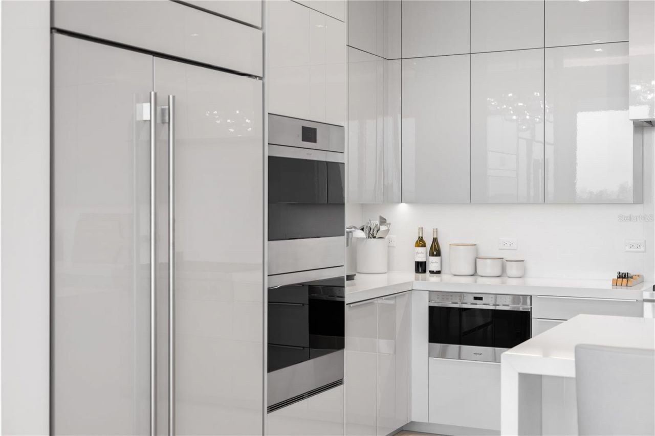 1581 Gulf Of Mexico Drive, Unit 507, Longboat Key, FL 34228 Photo