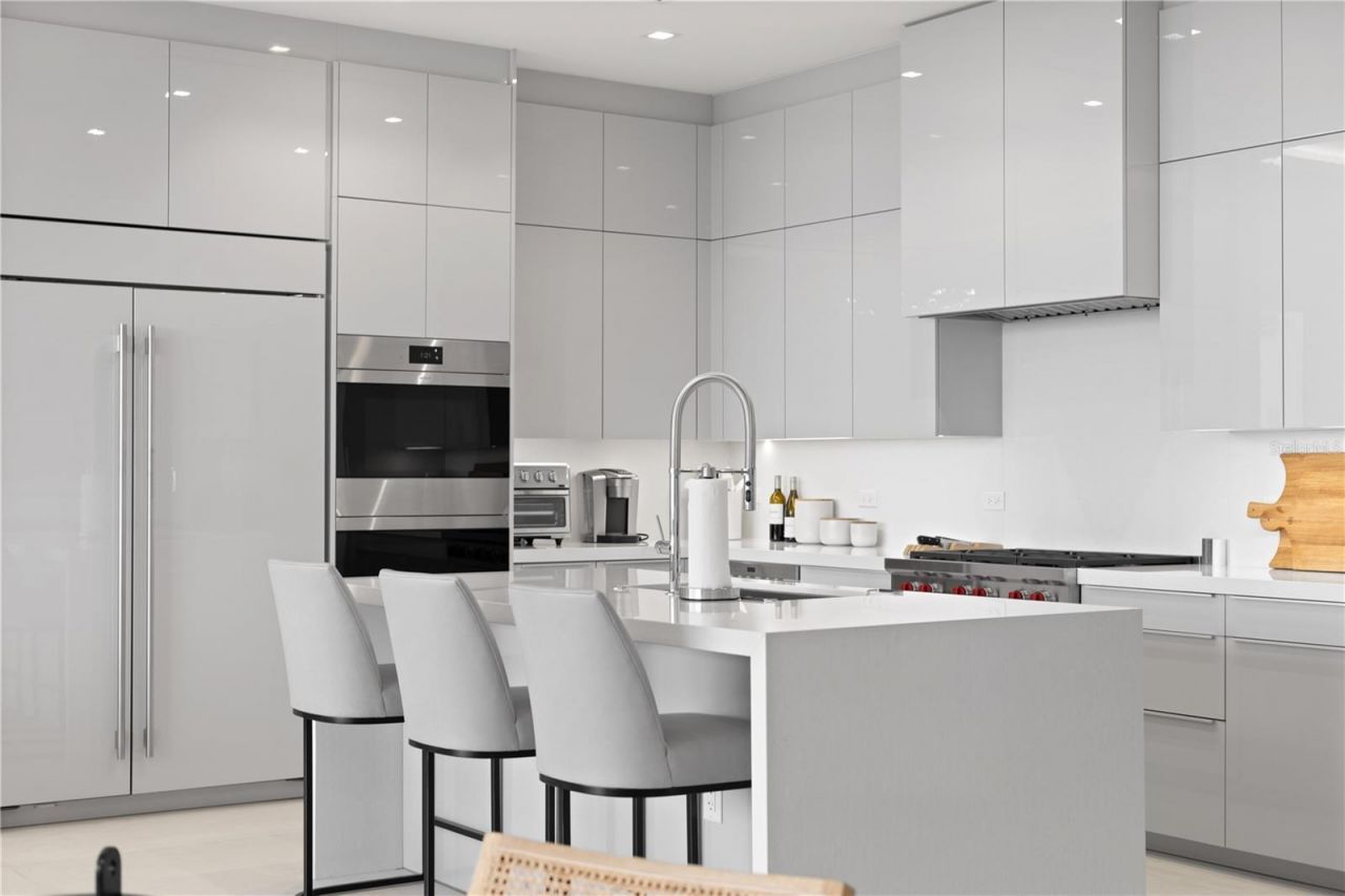 1581 Gulf Of Mexico Drive, Unit 507, Longboat Key, FL 34228 Photo