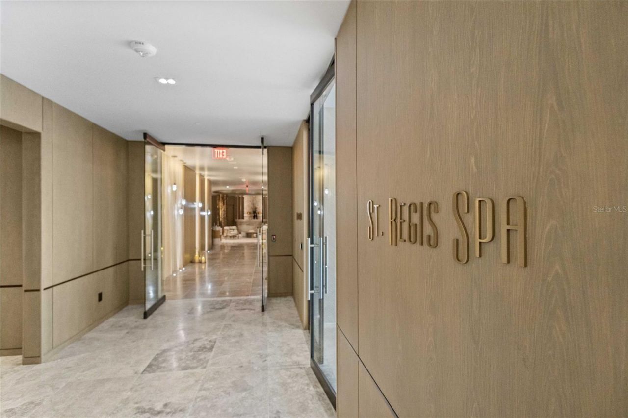 1581 Gulf Of Mexico Drive, Unit 507, Longboat Key, FL 34228 Photo