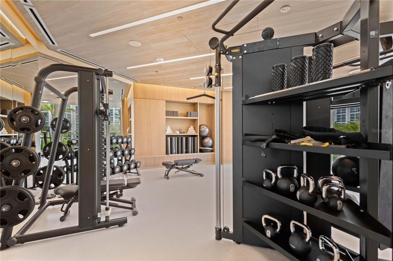 1581 Gulf Of Mexico Drive, Unit 507, Longboat Key, FL 34228 Photo