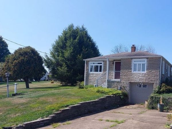 102 Valley Road, Mingo Junction, OH 43938