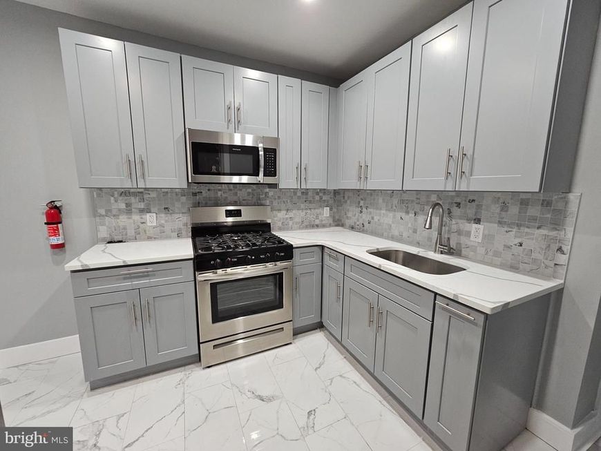 1537 N Frazier Street, Philadelphia, PA 19131 Main Photo