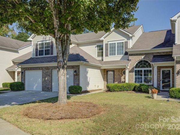 11743 Stockdale Court, Pineville, NC 28134