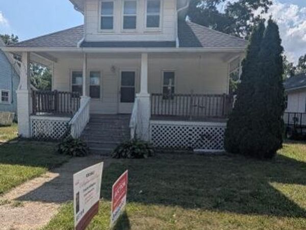 18736 Huron River Drive, New Boston, MI 48164