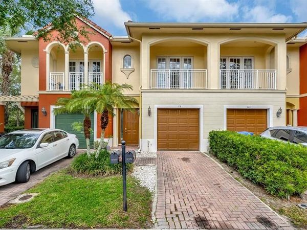 115 Bella Vita Dr, Unit 115, Royal Palm Beach, FL 33411