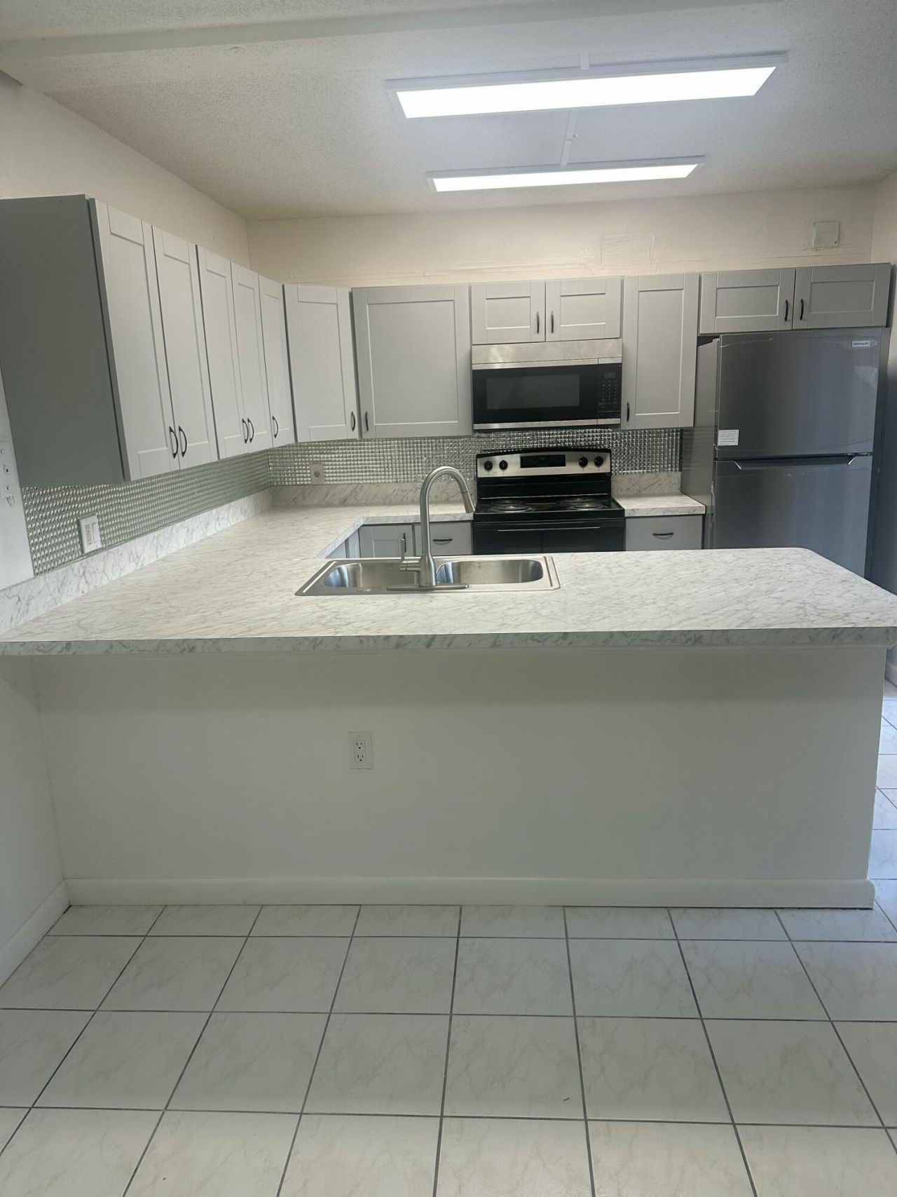 5834 58th Way, West Palm Beach, FL 33409 Photo