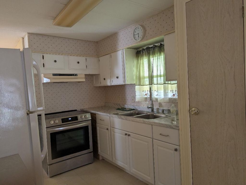 71 W Caribbean, Port Saint Lucie, FL 34952 Photo