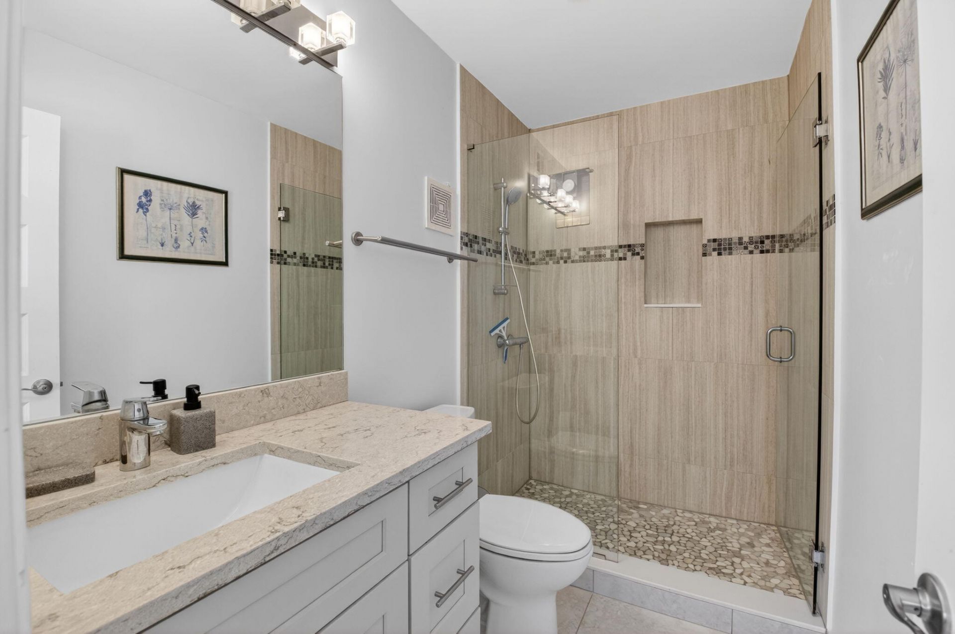 15109 Ashland Drive, Unit 323, Delray Beach, FL 33484 Photo