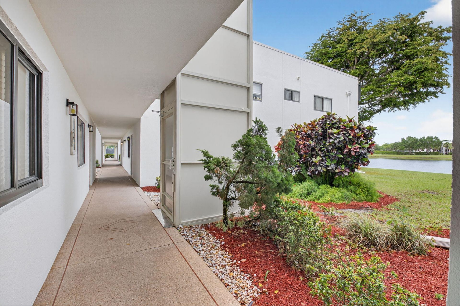 15109 Ashland Drive, Unit 323, Delray Beach, FL 33484 Photo
