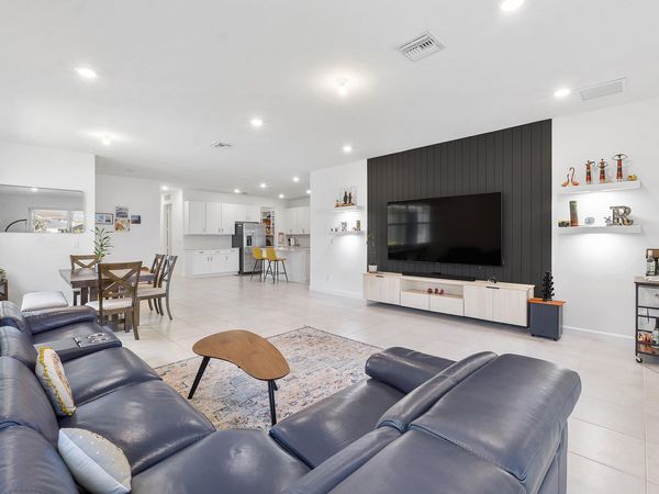 1325 Haywagon Trail, Loxahatchee, FL 33470